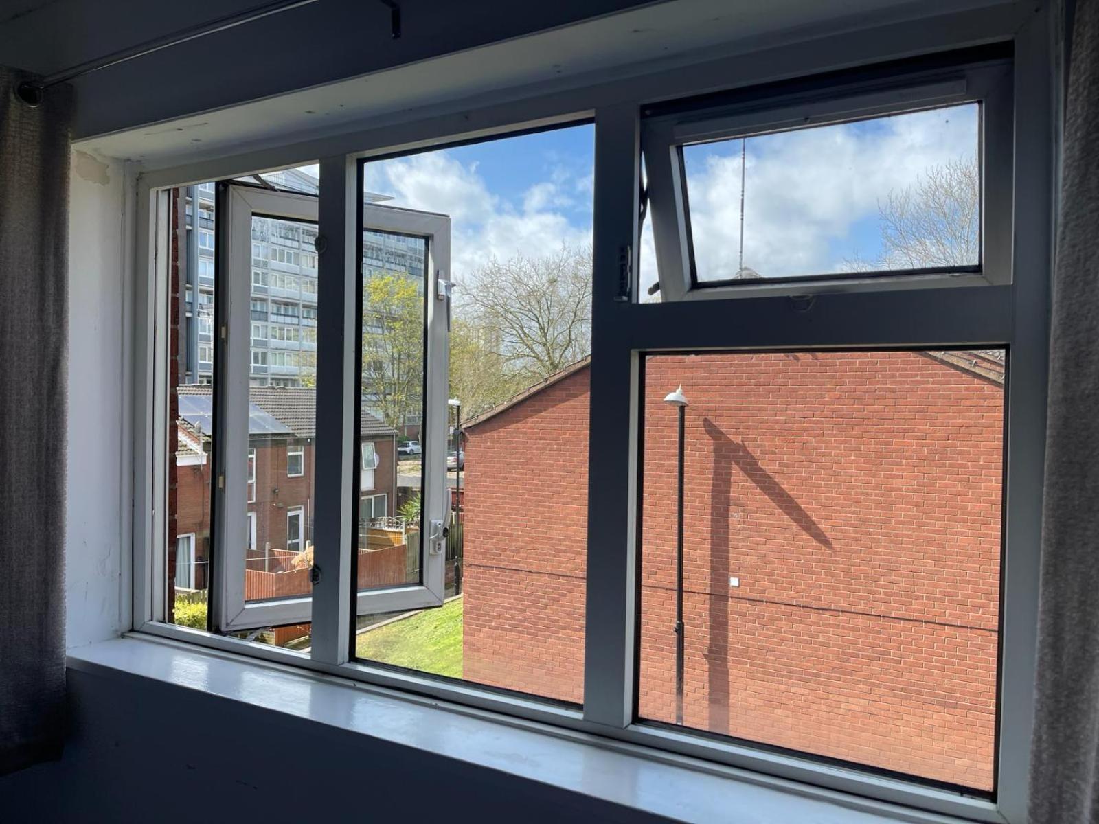 Homestays-Close To Coventry City And University I Free Parking I Wi-Fi Εξωτερικό φωτογραφία