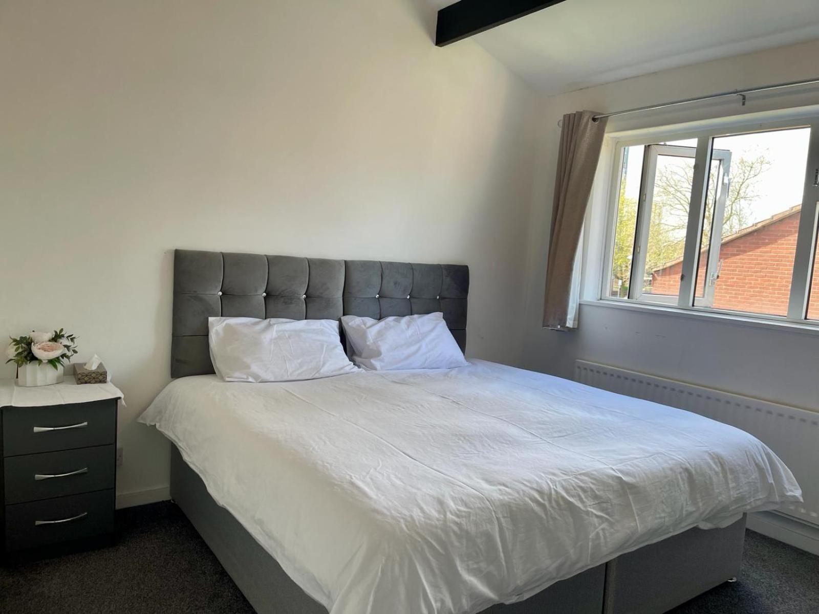 Homestays-Close To Coventry City And University I Free Parking I Wi-Fi Εξωτερικό φωτογραφία