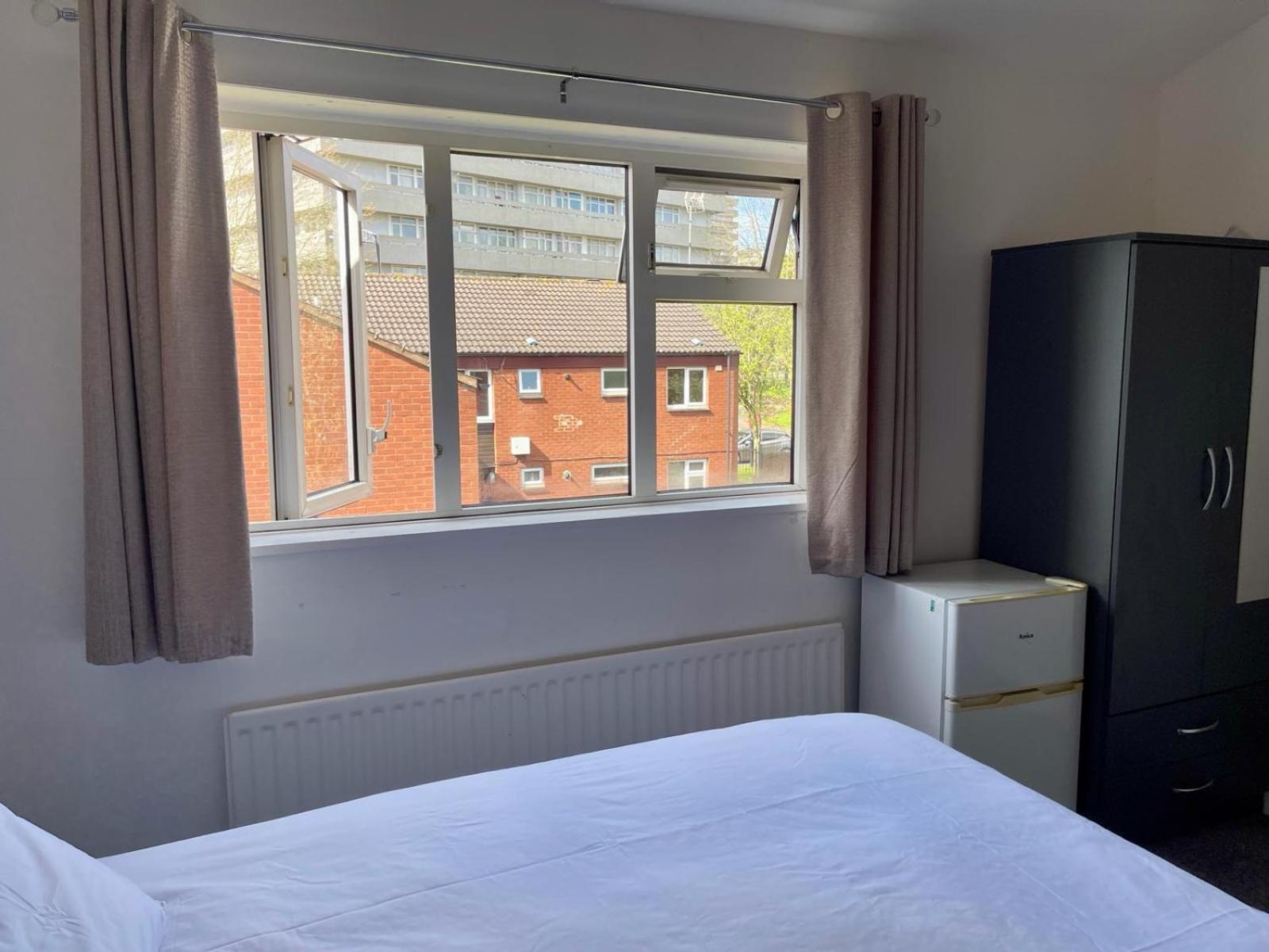 Homestays-Close To Coventry City And University I Free Parking I Wi-Fi Εξωτερικό φωτογραφία